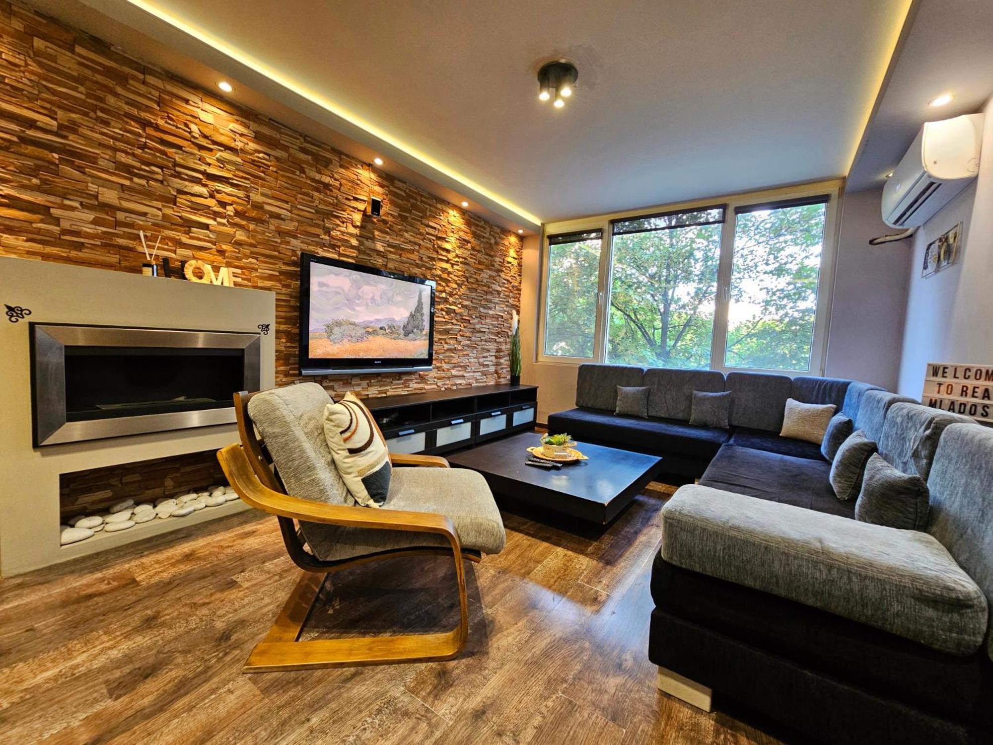 Rea Mladost - Easy Access To Metro, Ideal Location София Екстериор снимка