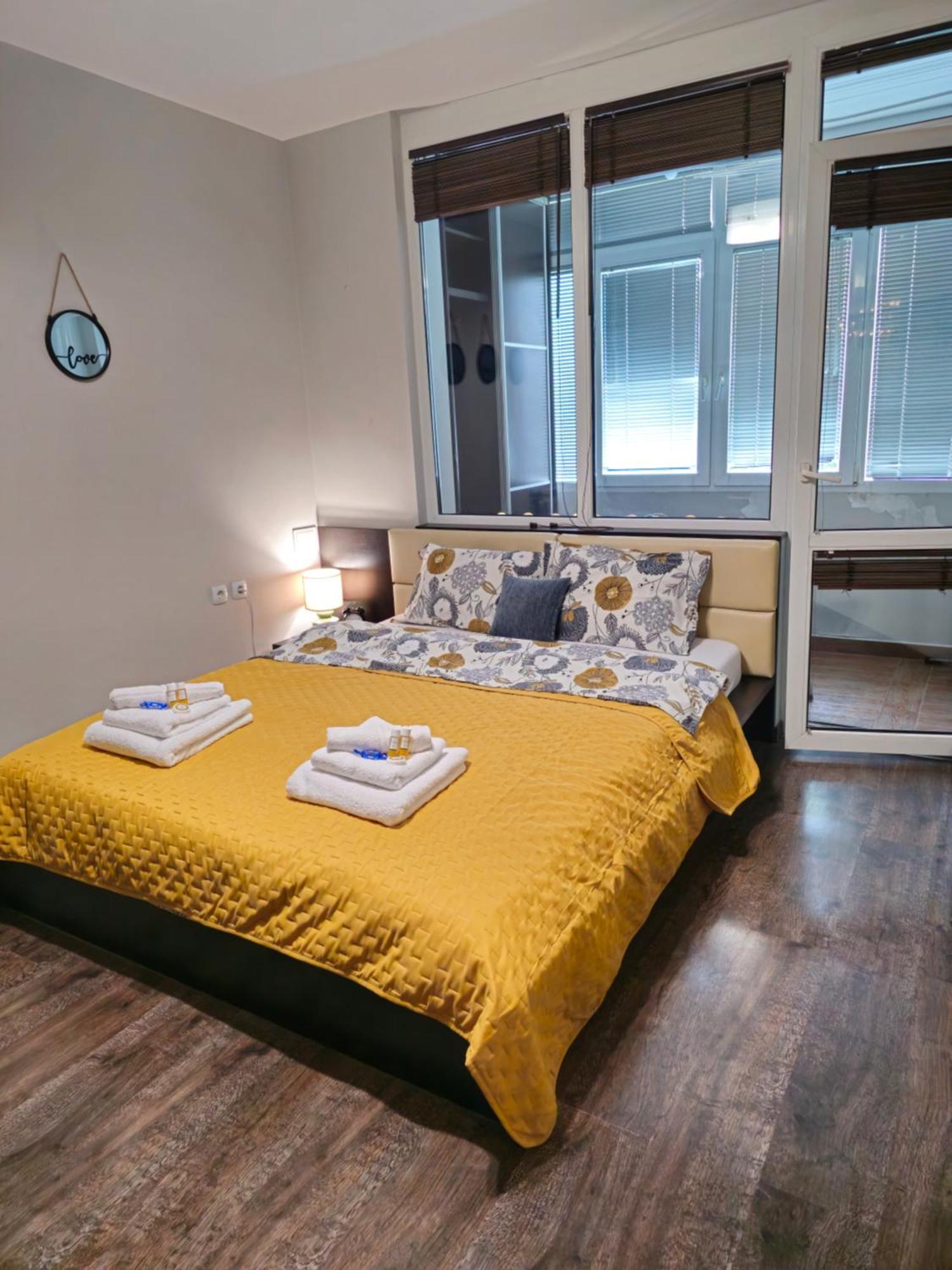 Rea Mladost - Easy Access To Metro, Ideal Location София Екстериор снимка
